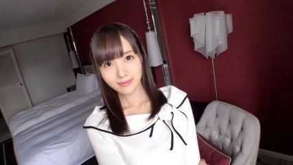 [初次拍攝] [雪白肌膚與美臀] 一位身材苗條、工作認真，對愛情也認真的美女... [初次拍攝]